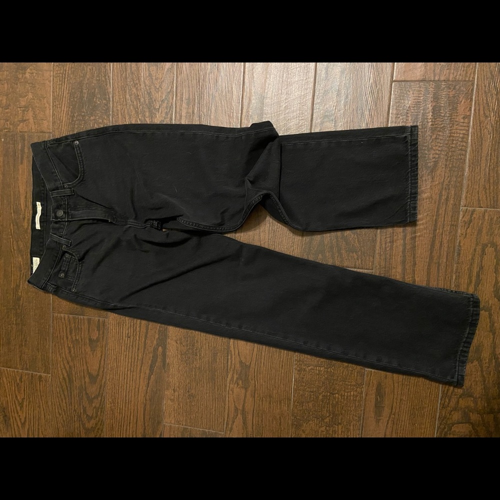 levis straight leg jeans